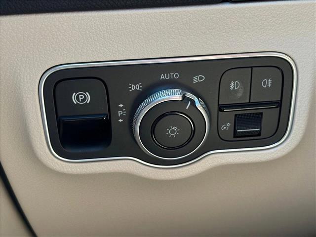 used 2025 Mercedes-Benz GLA 250 car, priced at $48,065