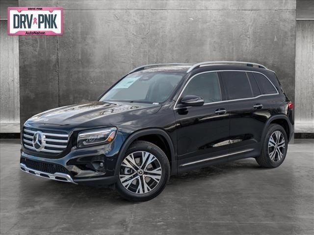 new 2024 Mercedes-Benz GLB 250 car, priced at $48,635