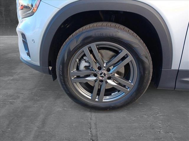 used 2025 Mercedes-Benz GLB 250 car, priced at $43,974