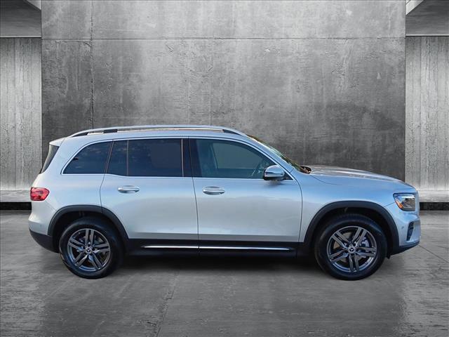 new 2025 Mercedes-Benz GLB 250 car, priced at $54,310