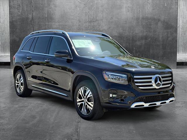 new 2025 Mercedes-Benz GLB 250 car, priced at $51,540