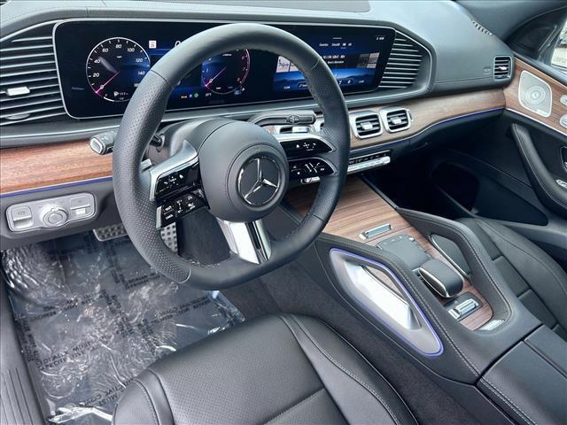 new 2025 Mercedes-Benz GLS 450 car, priced at $95,365