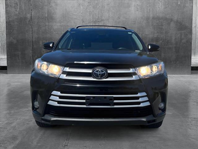 used 2017 Toyota Highlander car, priced at $19,149