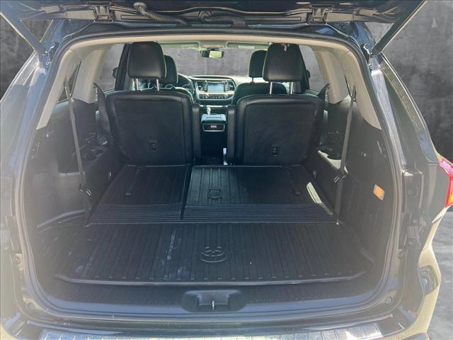 used 2017 Toyota Highlander car, priced at $19,149