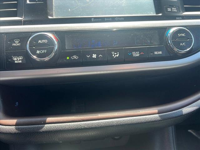 used 2017 Toyota Highlander car, priced at $19,149