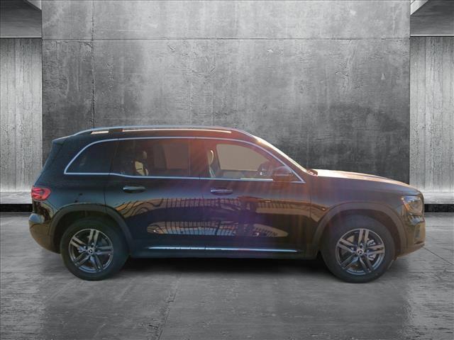 new 2025 Mercedes-Benz GLB 250 car, priced at $53,885