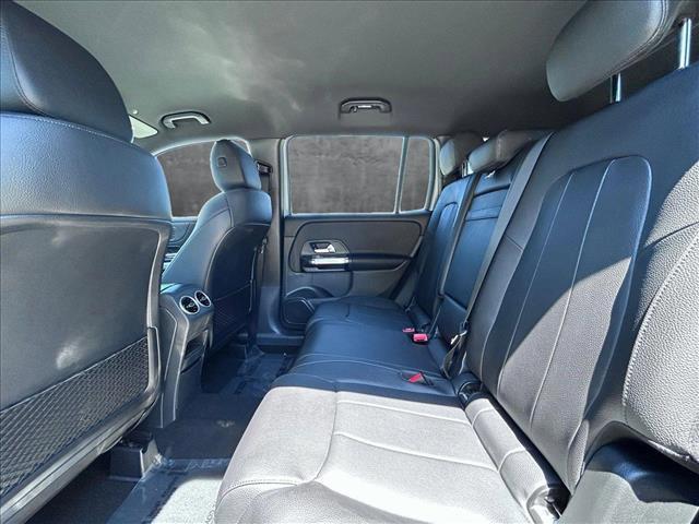 new 2025 Mercedes-Benz GLB 250 car, priced at $52,515