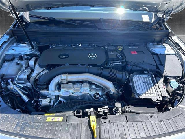 new 2025 Mercedes-Benz GLB 250 car, priced at $52,515