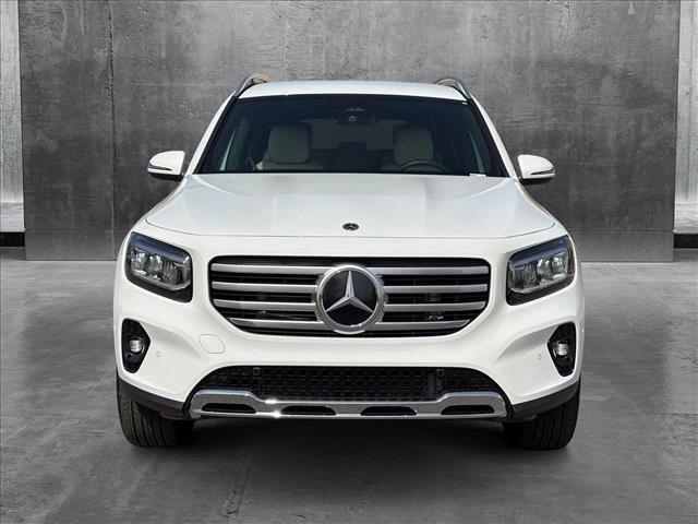 new 2025 Mercedes-Benz GLB 250 car, priced at $52,385