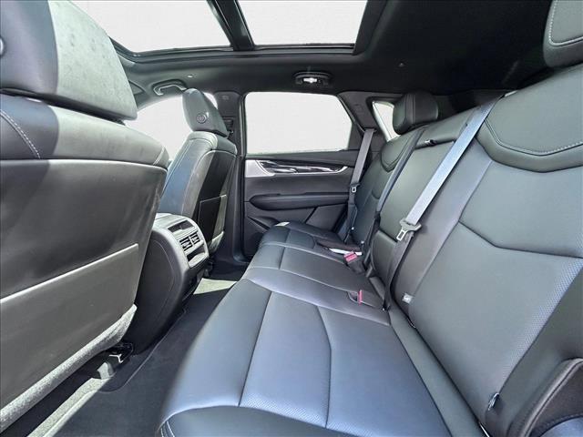 used 2023 Cadillac XT5 car, priced at $34,991