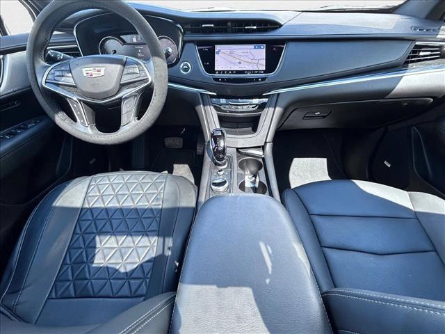 used 2023 Cadillac XT5 car, priced at $34,991
