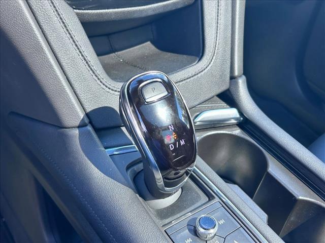 used 2023 Cadillac XT5 car, priced at $34,991