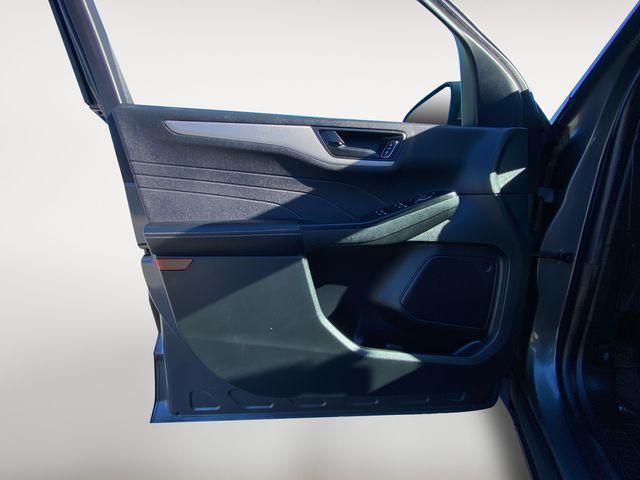 used 2022 Ford Escape car, priced at $16,472