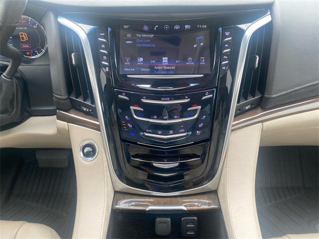 used 2020 Cadillac Escalade car, priced at $40,572