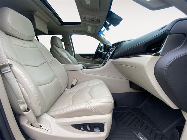 used 2020 Cadillac Escalade car, priced at $40,572
