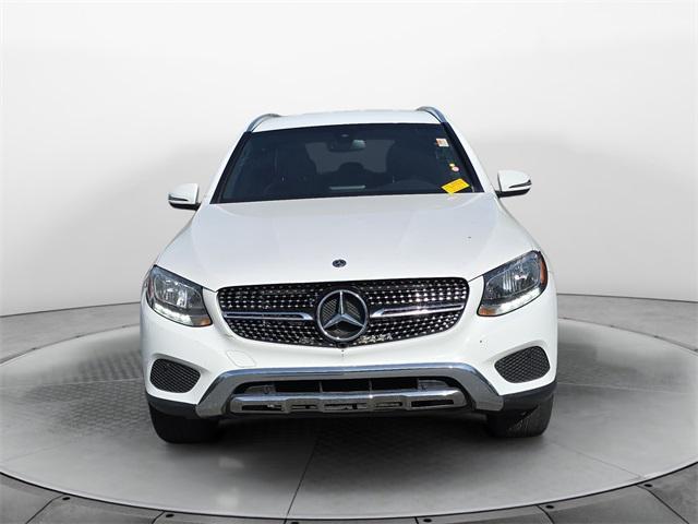 used 2019 Mercedes-Benz GLC 300 car, priced at $20,172
