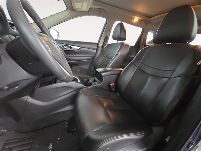 used 2016 Nissan Rogue car, priced at $14,477