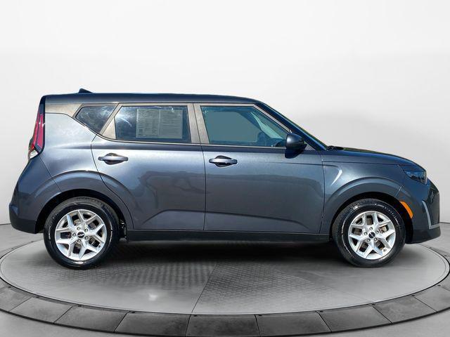 used 2023 Kia Soul car, priced at $16,072