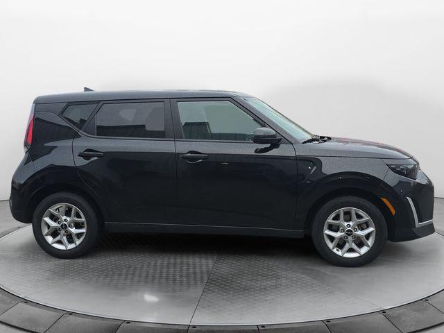 used 2024 Kia Soul car, priced at $15,572
