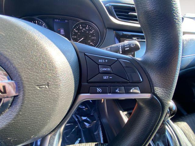 used 2018 Nissan Rogue car, priced at $14,072