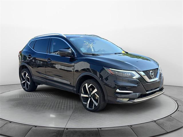 used 2020 Nissan Rogue Sport car, priced at $18,672