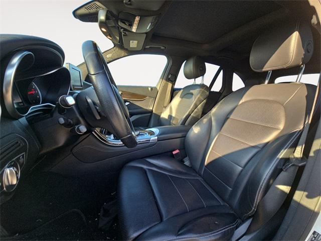 used 2018 Mercedes-Benz GLC 300 car