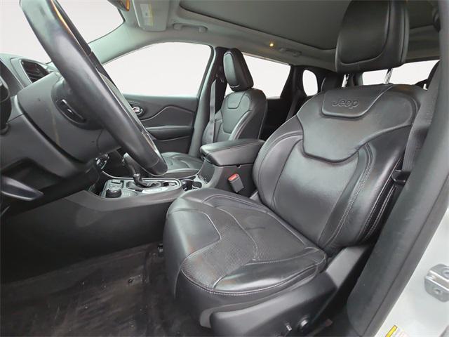 used 2019 Jeep Cherokee car, priced at $17,972