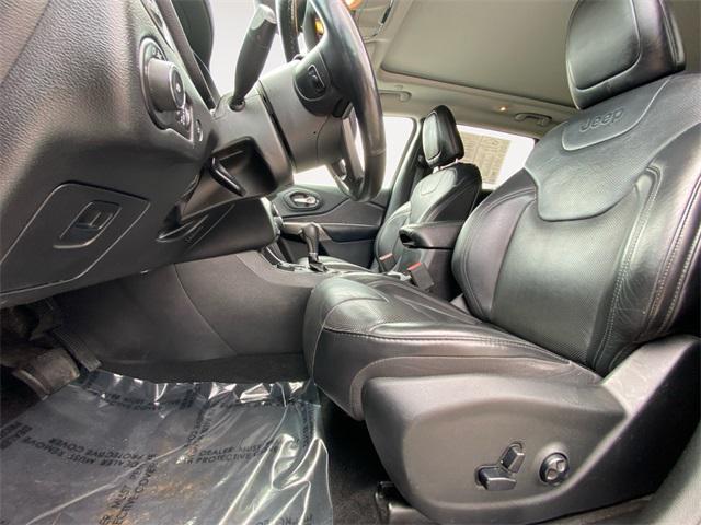 used 2019 Jeep Cherokee car, priced at $16,072