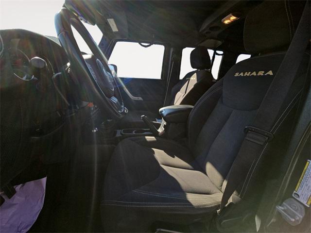 used 2015 Jeep Wrangler Unlimited car, priced at $16,472