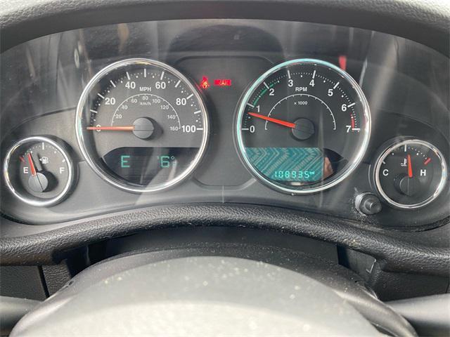 used 2015 Jeep Wrangler Unlimited car, priced at $17,672