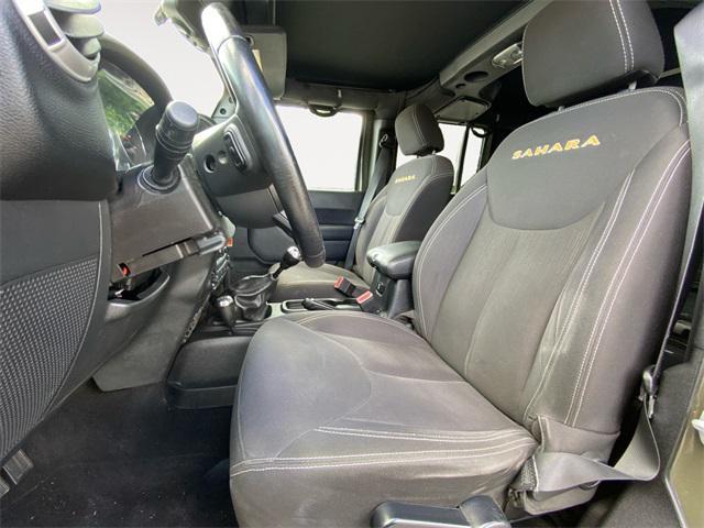 used 2015 Jeep Wrangler Unlimited car, priced at $17,872