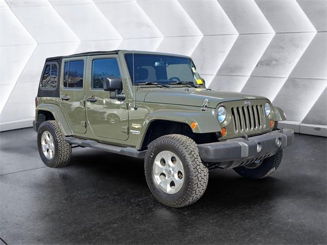 used 2015 Jeep Wrangler Unlimited car, priced at $16,472