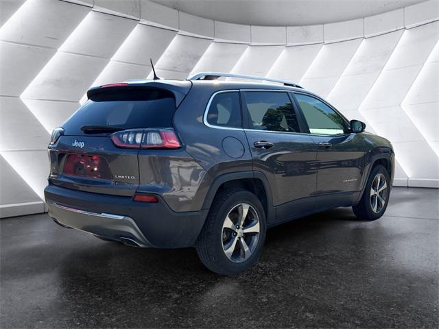 used 2019 Jeep Cherokee car, priced at $18,972