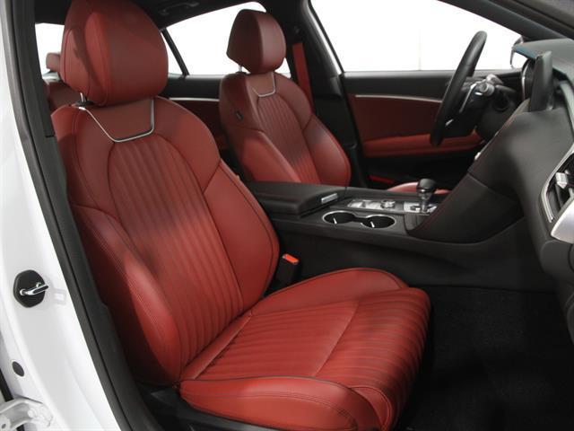 used 2025 Genesis G70 car, priced at $43,995