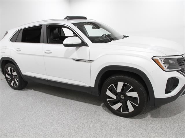 used 2024 Volkswagen Atlas Cross Sport car, priced at $36,500