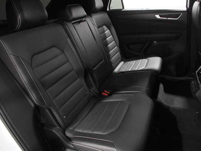 used 2024 Volkswagen Atlas Cross Sport car, priced at $36,500