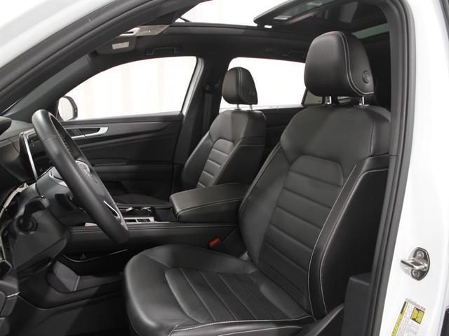 used 2024 Volkswagen Atlas Cross Sport car, priced at $36,500