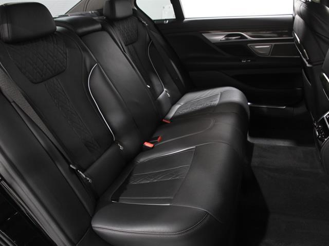 used 2019 BMW ALPINA B7 car, priced at $49,000