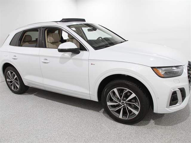 used 2024 Audi Q5 car, priced at $42,995