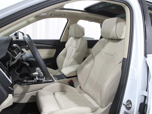 used 2024 Audi Q5 car, priced at $42,995