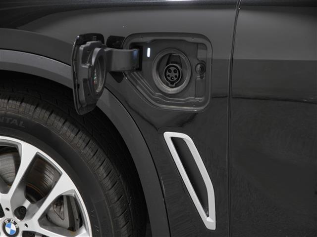 used 2021 BMW X5 PHEV car, priced at $30,500