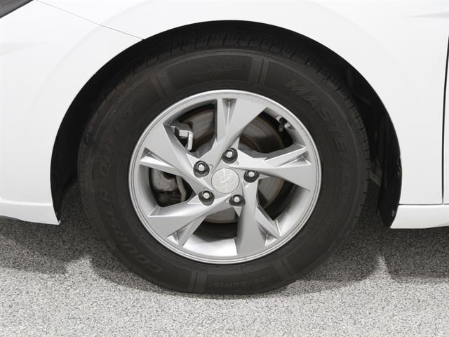 used 2022 Hyundai Elantra car, priced at $16,995