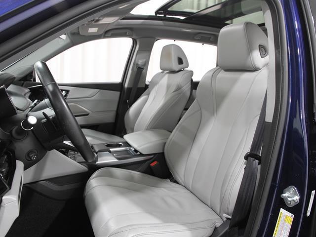 used 2023 Acura MDX car, priced at $40,000