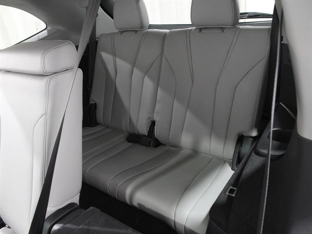 used 2023 Acura MDX car, priced at $40,000