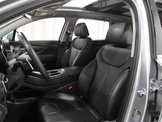 used 2023 Hyundai SANTA FE HEV car, priced at $27,000