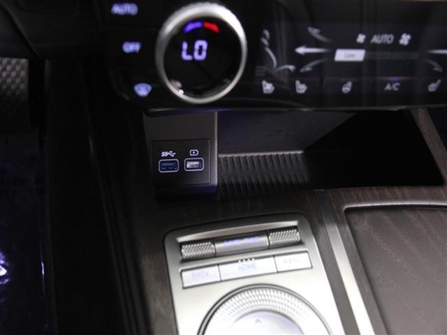 used 2021 Genesis G80 car, priced at $29,995