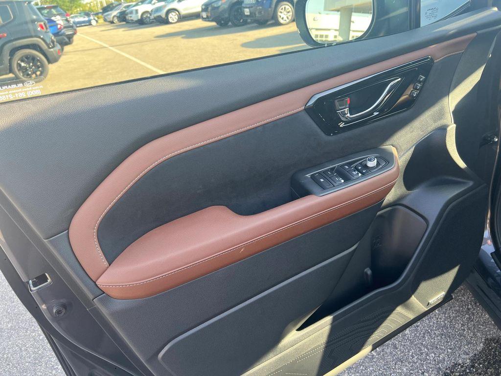 new 2025 Subaru Forester car, priced at $44,056