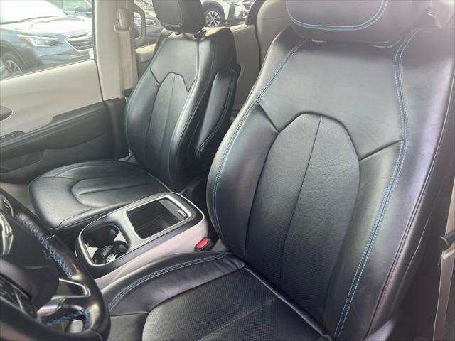 used 2021 Chrysler Pacifica car, priced at $18,995