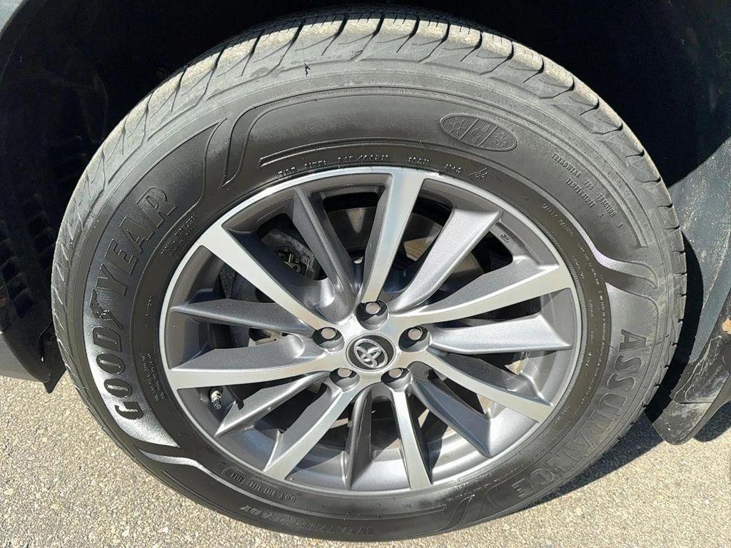 used 2017 Toyota Highlander car, priced at $25,995