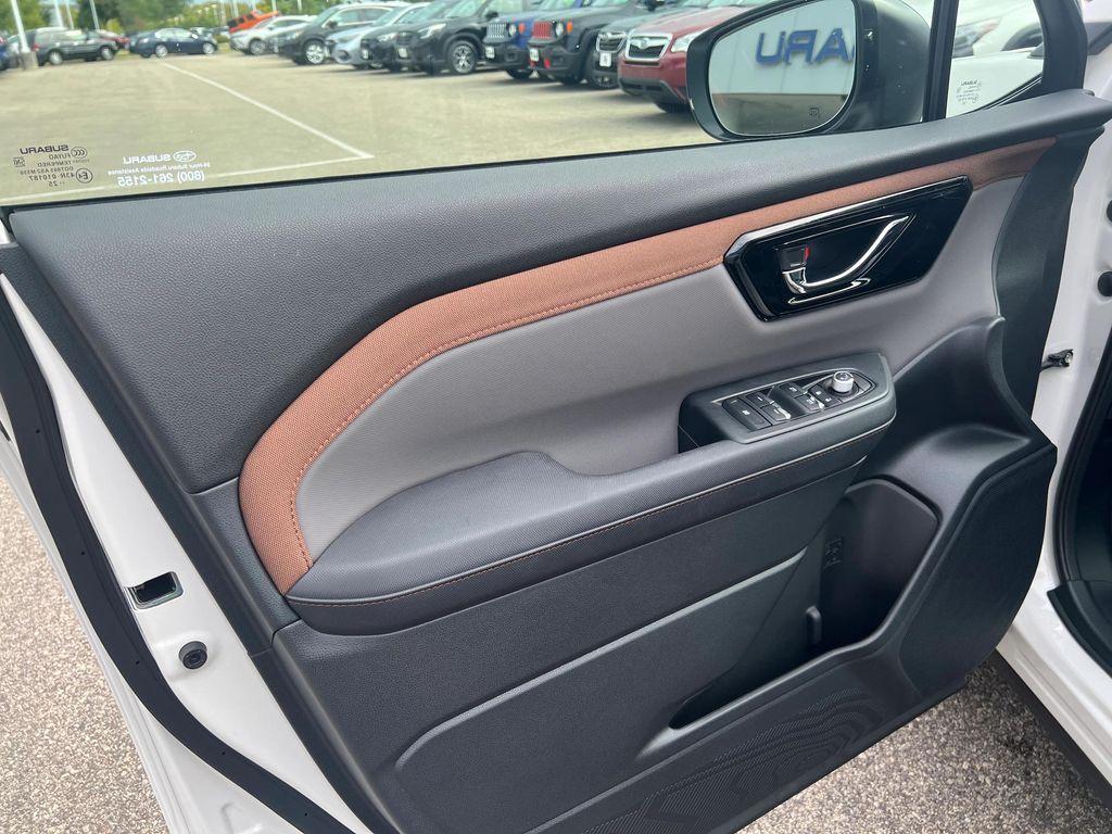 new 2025 Subaru Forester car, priced at $39,284
